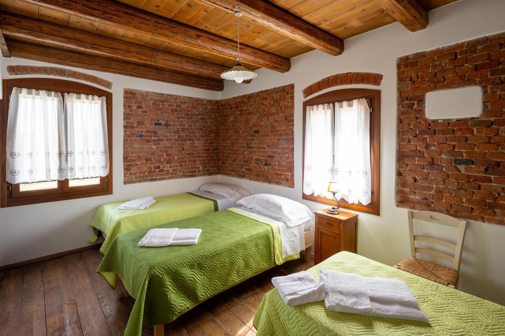 Locanda Ca'Vejo Srl Megliadino San Vitale Exteriör bild